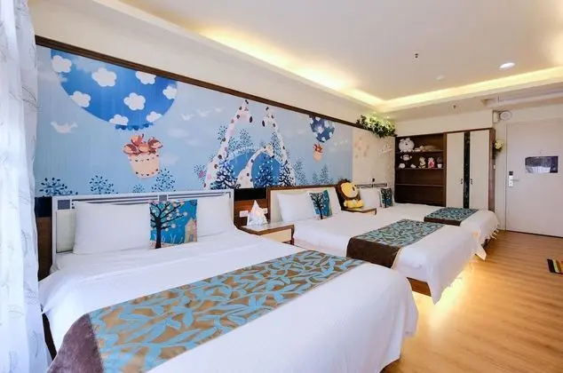 85 Asia Hotel