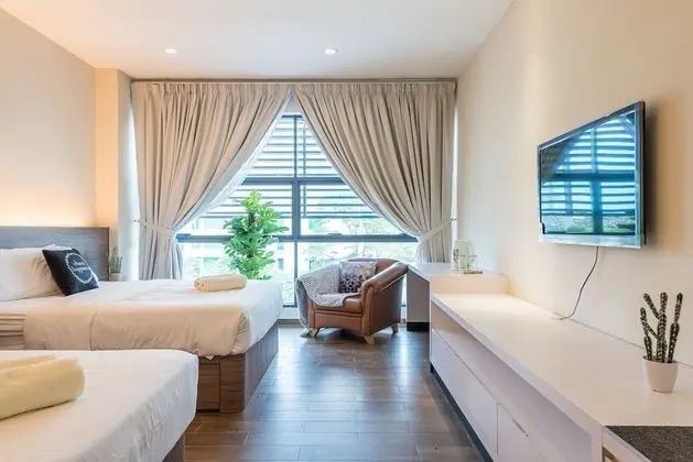 8500SF Rooftop Pool & Gym at Cyberjaya - Oda