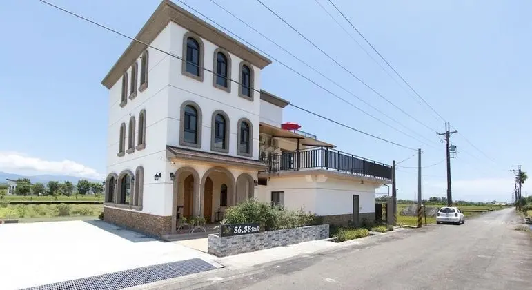 86.88 B&B