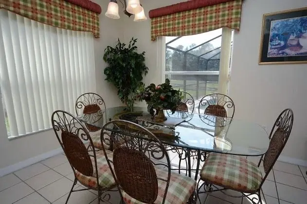 86340 2-story Pristine 4-bed Pool Home W/hot Tub & Balcony - Mutfak