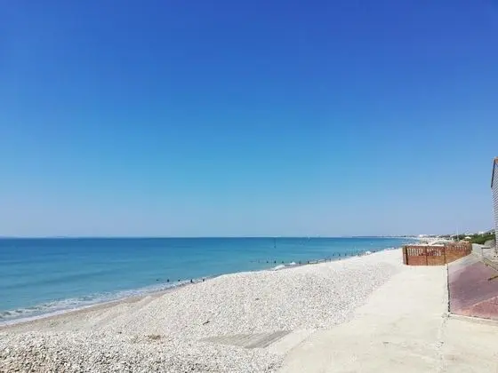 87 Marineside Beach Side Property With Stunning sea Views - Plaj