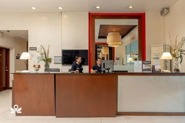 Hotel 878 Libis - Lobi