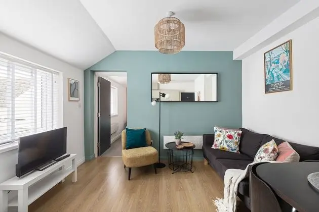 88A Albany Road - Öne Çıkan Resim
