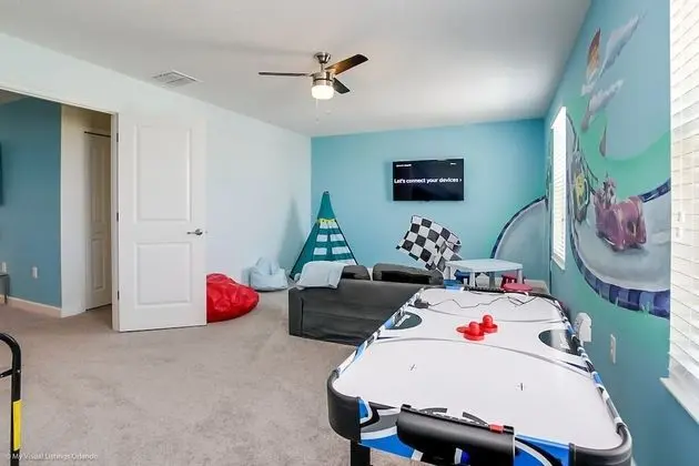 8915sd 8 Bedroom Resort Villa With Games R