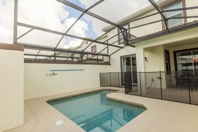 8924 SD - Champions Gate - Amazing Luxury 4 Bed Villa - Havuz