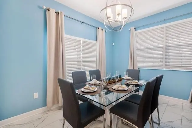 8945 SD - Champions Gate - Great 5 Beds Townhome - Oda