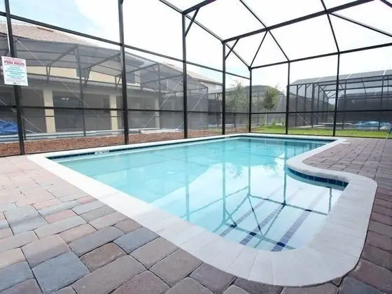 8BR 5BA Pool Home In ChampionsGate