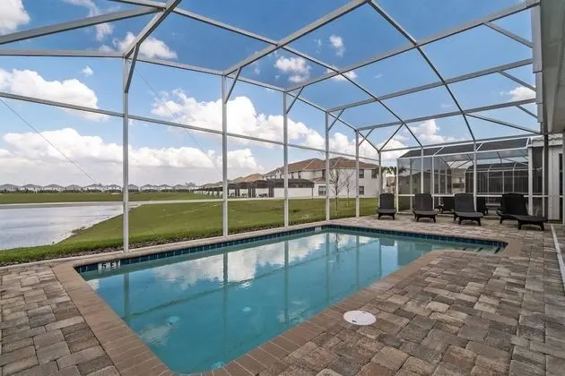 8BR ChampionsGate Pool Home w Theater