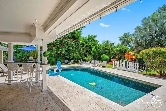 8BR Villa with Heated Pool Near Beach - Havuz