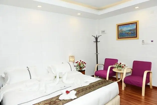 8Day Hotel