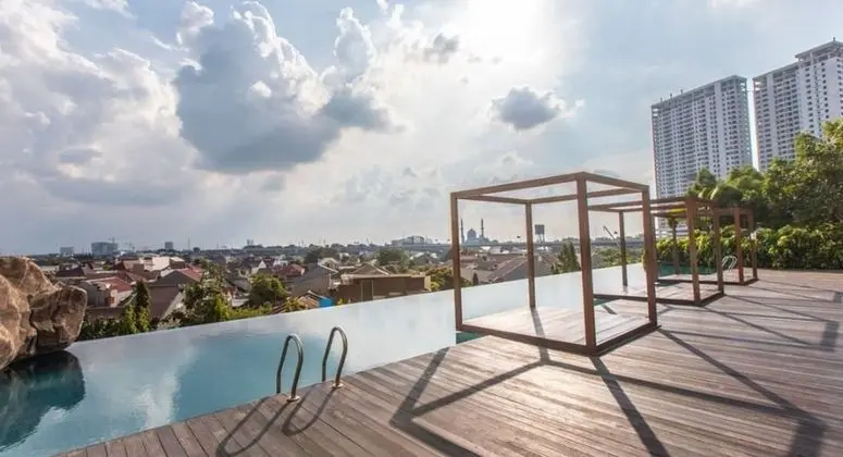 8rooms@ Grand Kamala Lagoon