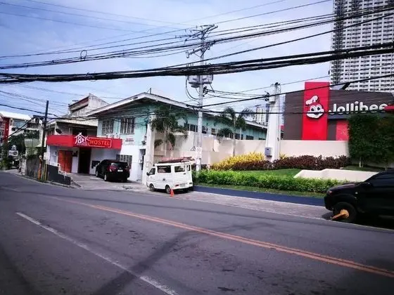 8th Street Hostel