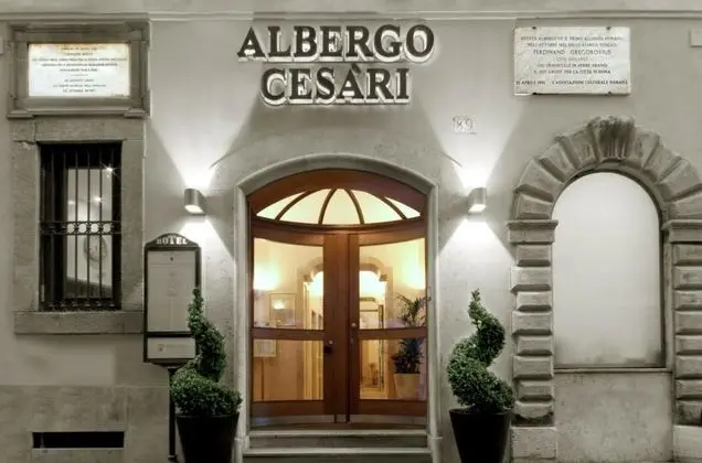 9 Hotel Cesari