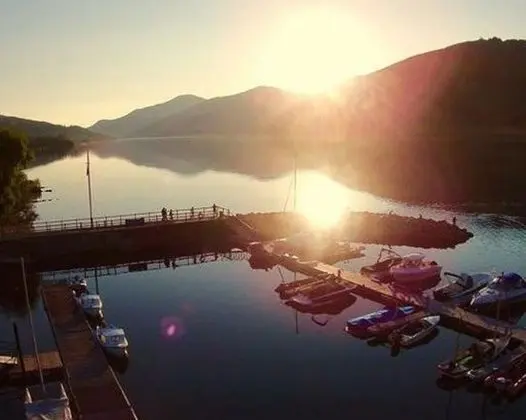 9 Loch View Luxury Loch Views