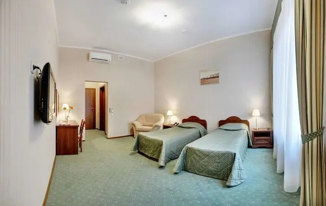 9 Owls Hotel - Oda