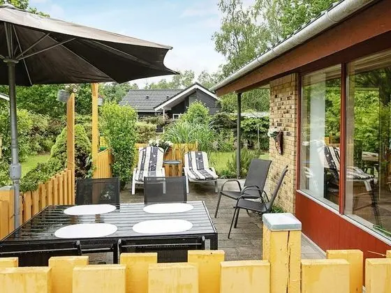 9 Person Holiday Home in Væggerløse