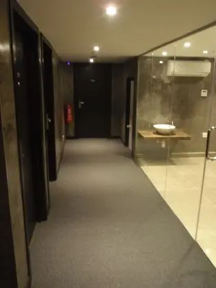 9 SQUARE HOTEL SUBANG JAYA - İç Mekan