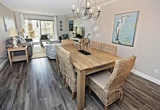 904 Cutter Court at The Sea Pines Resort - İç Mekan