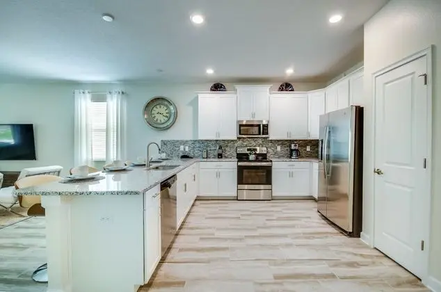 9081 Hazard Street - Dış Mekan