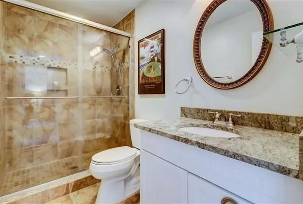 920 Cutter Court at The Sea Pines Resort - Banyo Tipleri