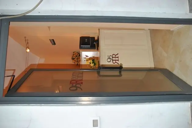 95 Rooms in Rome - Lobi