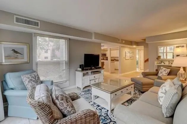 963 Cutter Court at The Sea Pines Resort - Oda Düzeni