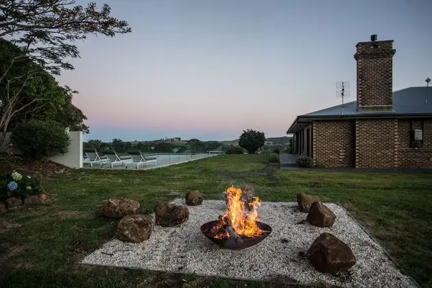 99 Acres Bangalow Retreat - Dış Mekan
