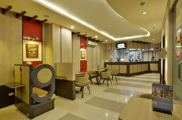 Hotel 99 Cubao - Lobi