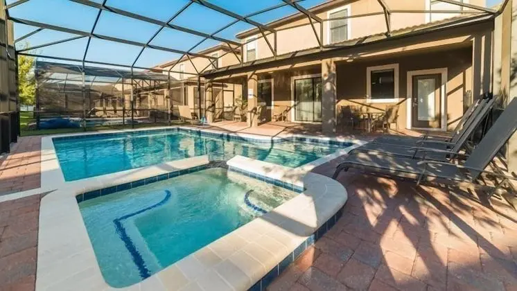 9BR 5BA Pool Home In ChampionsGate