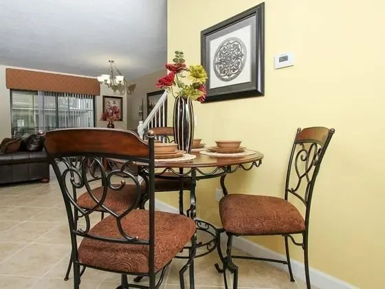 9BR ChampionsGate Home - Mutfak