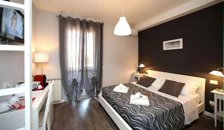 A 2 Passi dai Musei Guest House