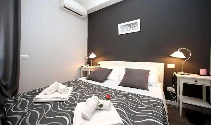 A 2 Passi dai Musei Guest House - Oda