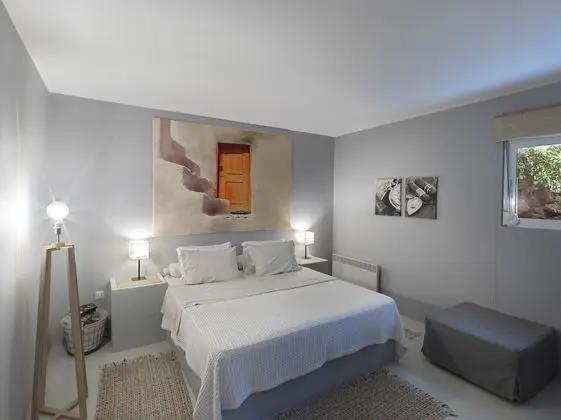 A 2BR Villa in Sounio with pool - Oda