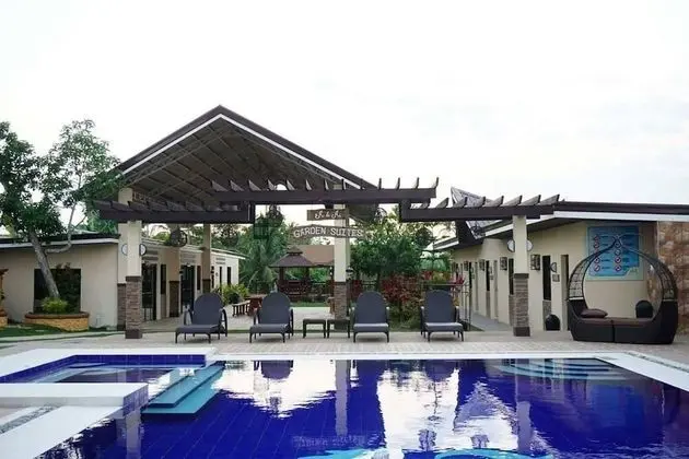 A&A Garden Suites - Havuz
