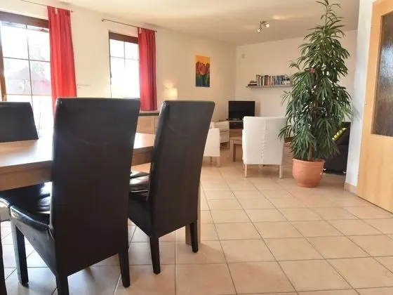 A Beautiful Villa at the Lipno Lake With ski Pistes at Walking Distance - Yerinde Yemek
