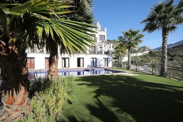 A Beautiful Modern Two Bedroom Villa - Dış Mekan