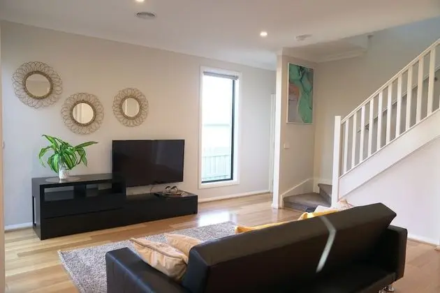 A Brand new house near boxhill - İç Mekan