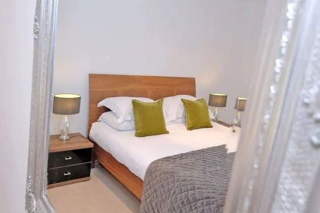 A Bright and Spacious Home Within Easy Reach of Aberdeen City Centre - Oda