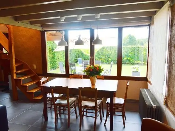 With a Broad View Over the Hilly Landscape - Öne Çıkan Resim