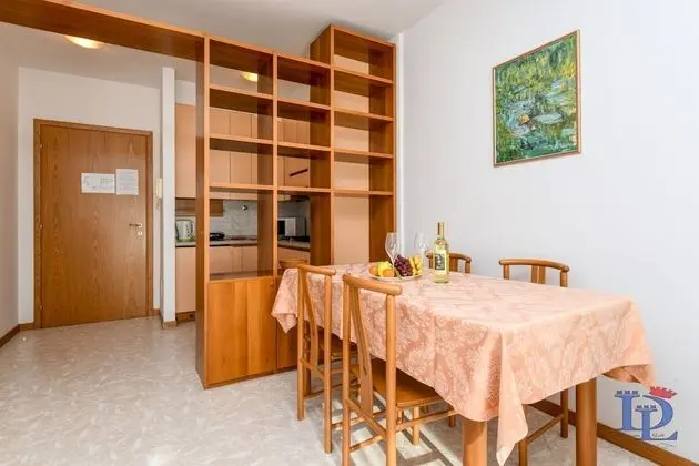A casa di Attila - Lobi