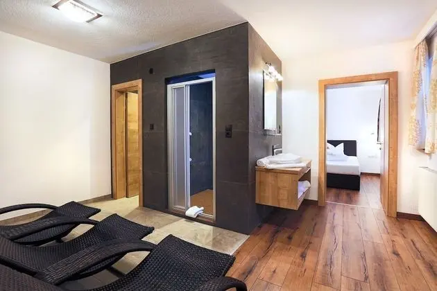 A CASA Rubin Chalet & Studio Resort - Spa