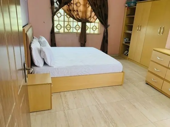 A Charming 4-bed House in Ibese, Ikorodu - Öne Çıkan Resim