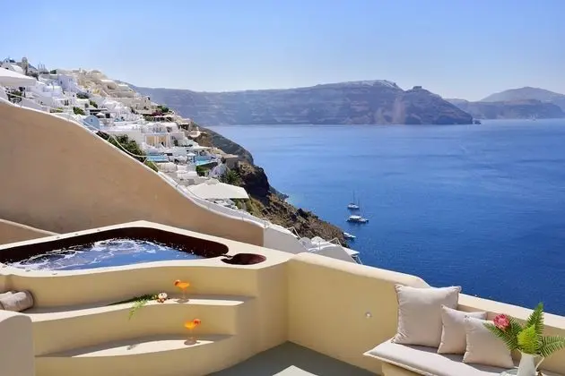 The A Collection, Oia by K&K