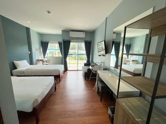 A Hotel Cozy - Öne Çıkan Resim
