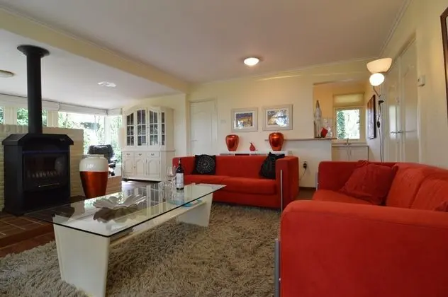 A Detached Bungalow With Outdoor Fireplace, Covered Terrace and Pond in a Forest Plot - Öne Çıkan Resim