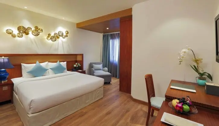 A EM ART HOTEL