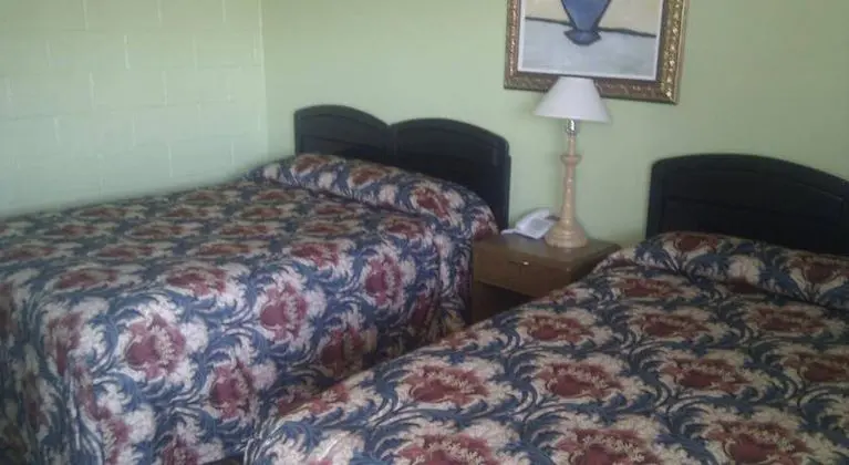 A Fisher's Inn Motel