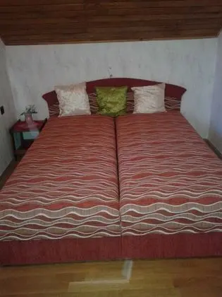A Holiday House in Fonyod for 2-10 Persons - Oda