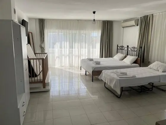 Otel A