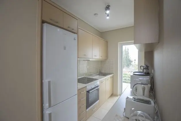 A&J Apartments or Rooms athens airport - Mutfak